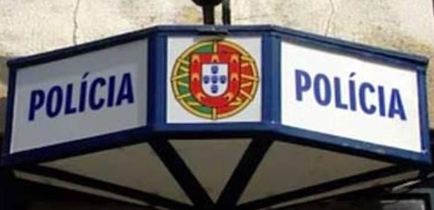 Deputados do PCP atentos às esquadras em risco de ruína
